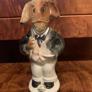 Regal China Handcrafted Elephant Butler Figurine - Brown & White